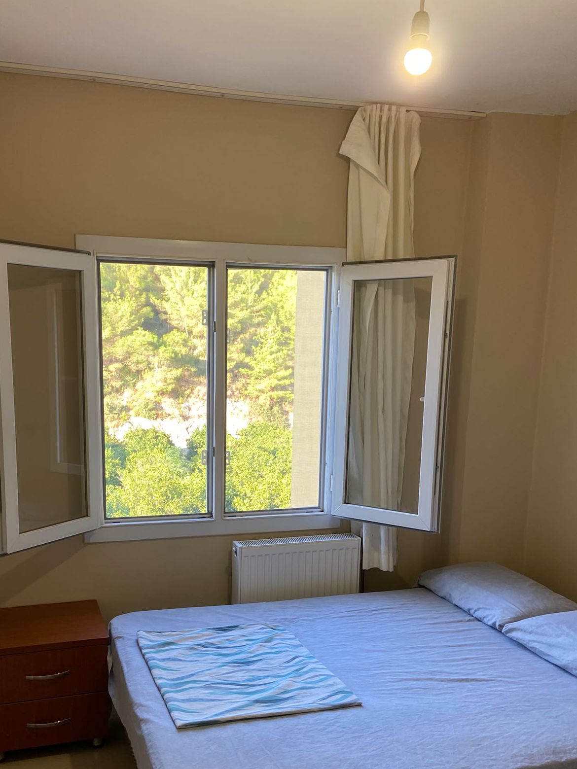 Zümrüt Pansiyon Apart - Çift Kişilik Oda